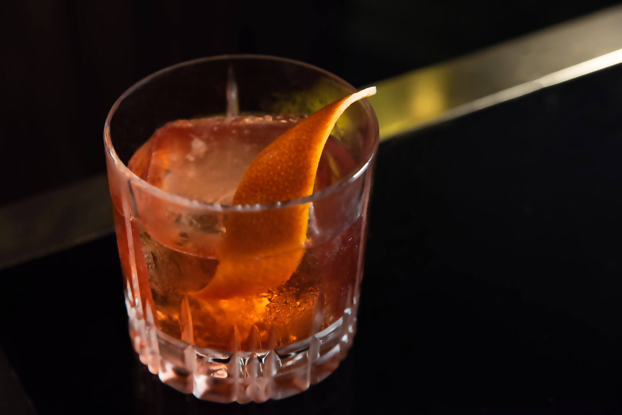 Dos-Maderas-rum-Cocktail-East India Negroni - HERO - 7