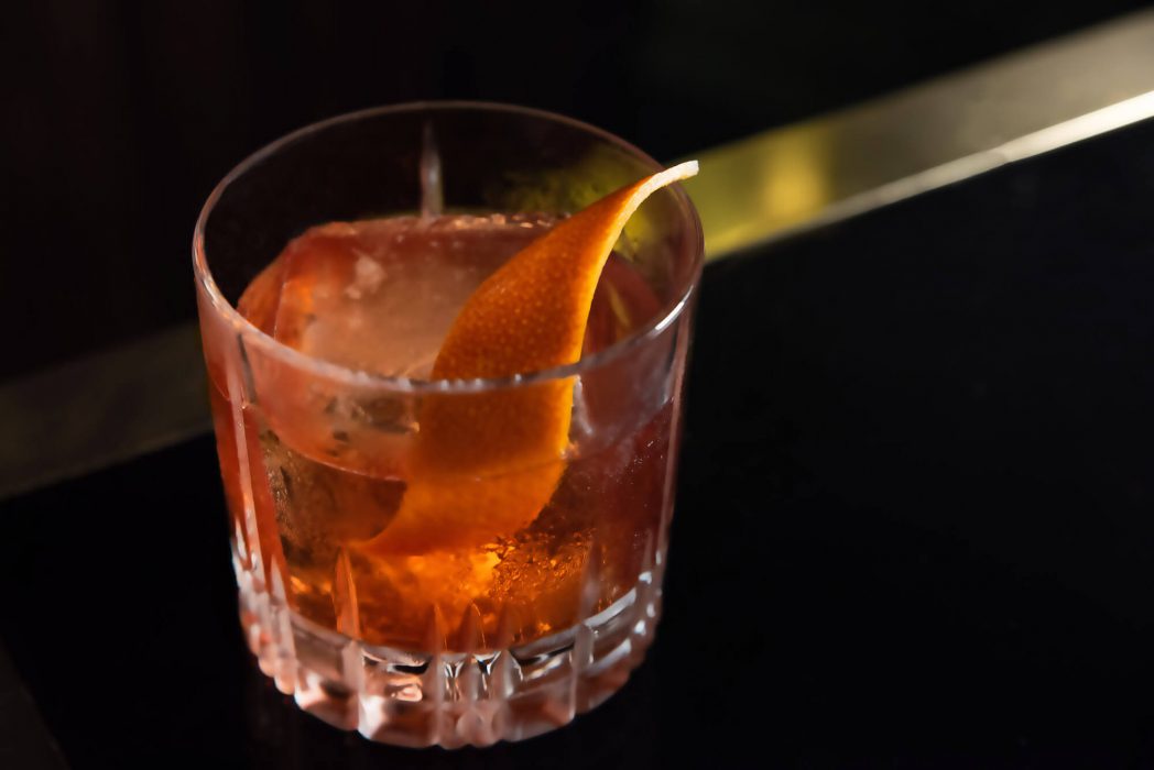 Dos-Maderas-rum-Cocktail-East India Negroni - HERO - 7